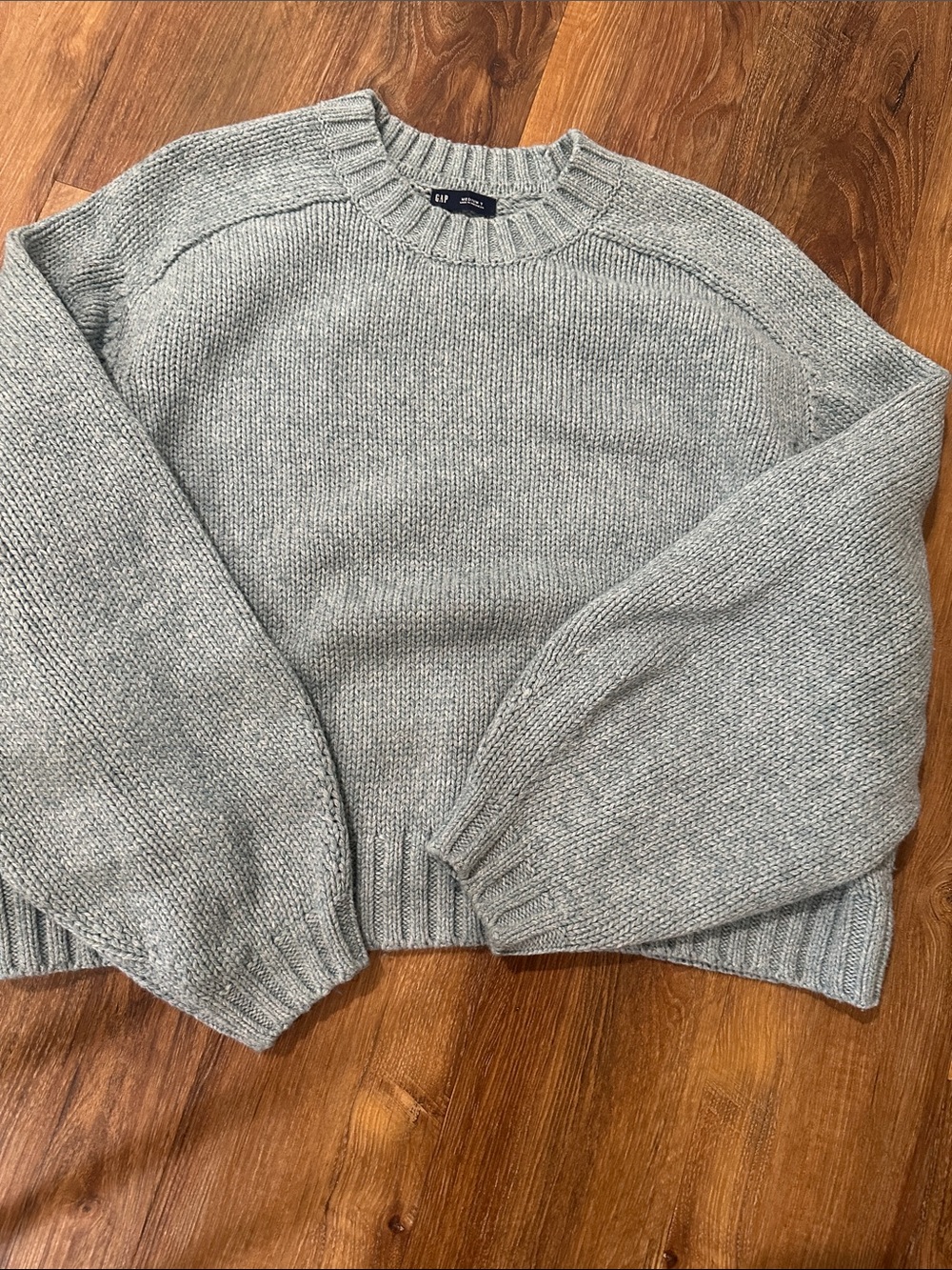 GAP cotton blend crewneck sweater. Color is light autumn blue. Size M tall.